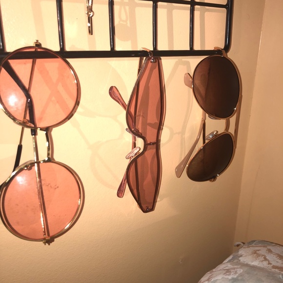 LULU’S Pink Small Sunglasses - Picture 5 of 9